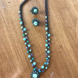 Necklace and earring set